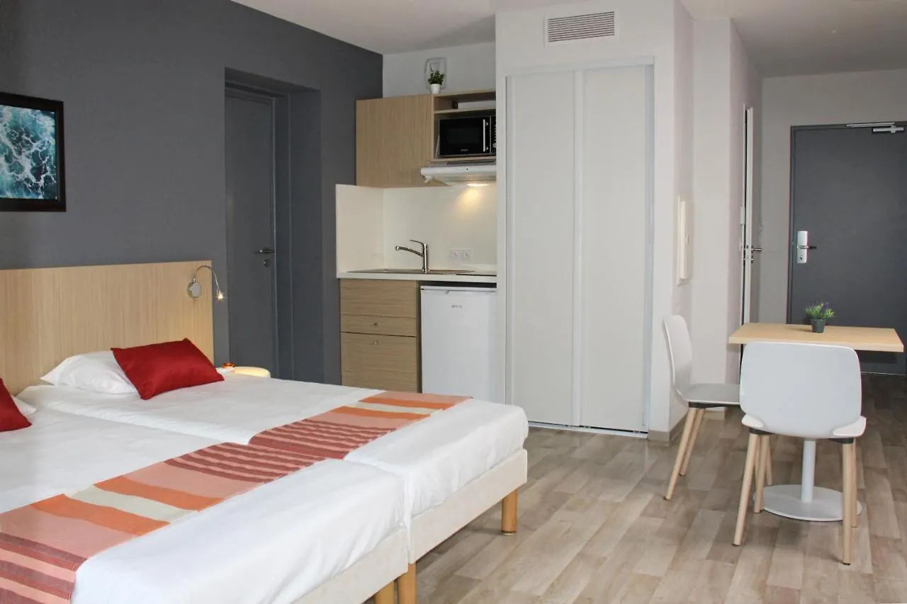 Residence Vacances - Azureva Roquebrune-Cap-Martin Apartment
