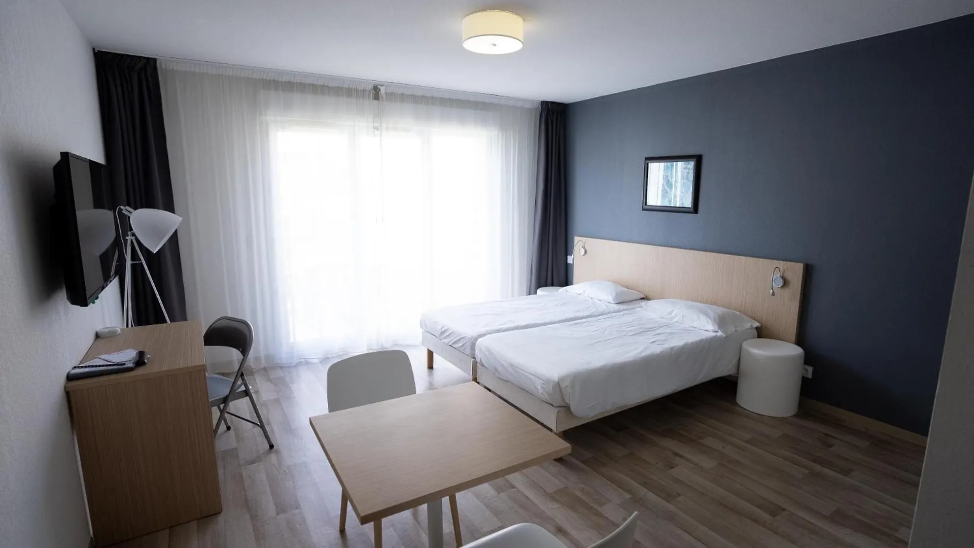 Residence Vacances - Azureva Roquebrune-Cap-Martin 0*,  France