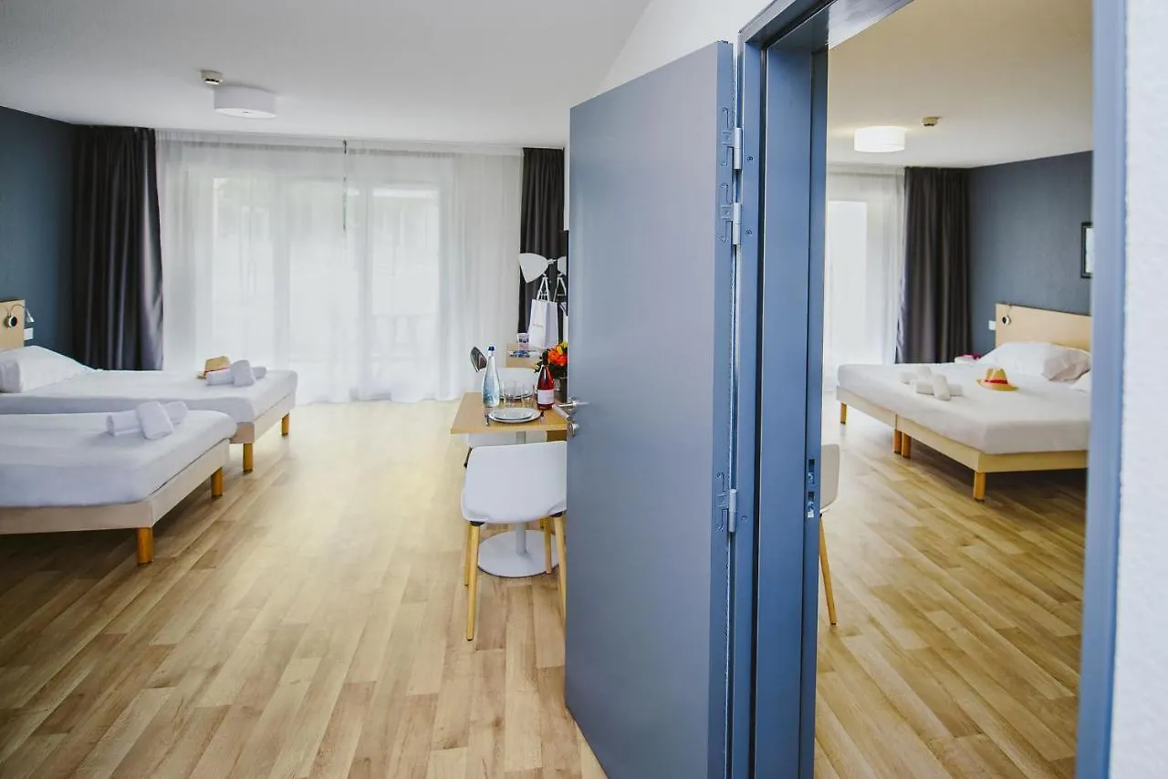 Residence Vacances - Azureva Roquebrune-Cap-Martin 0*,  France