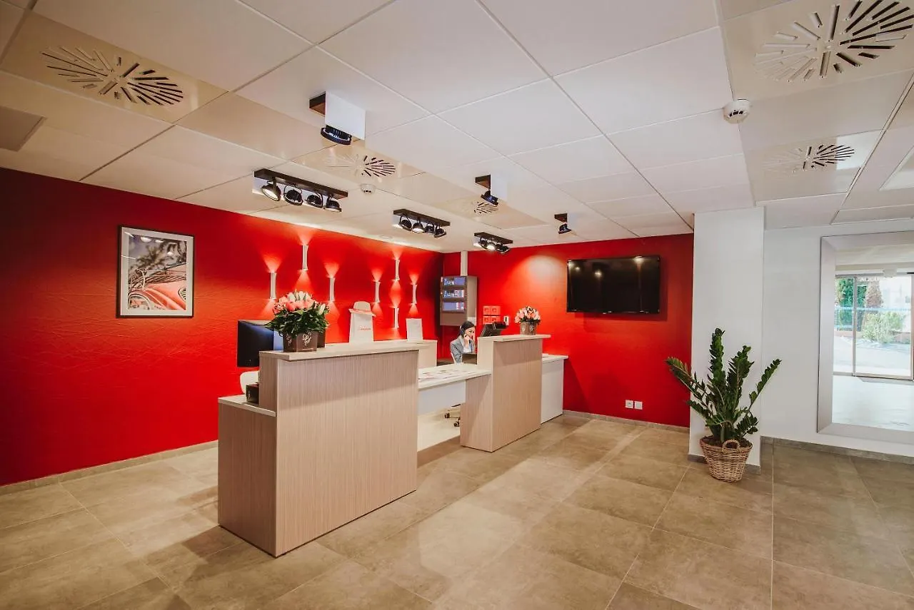 Residence Vacances - Azureva Roquebrune-Cap-Martin Apartment